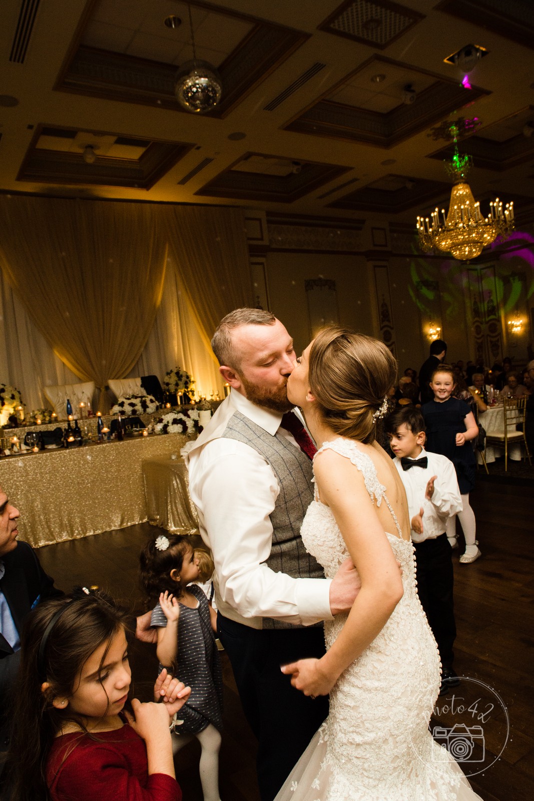 The Venetian Banquet & Conference centre woodbridge wedding, Brampton wedding photographer, woodbridge wedding photography